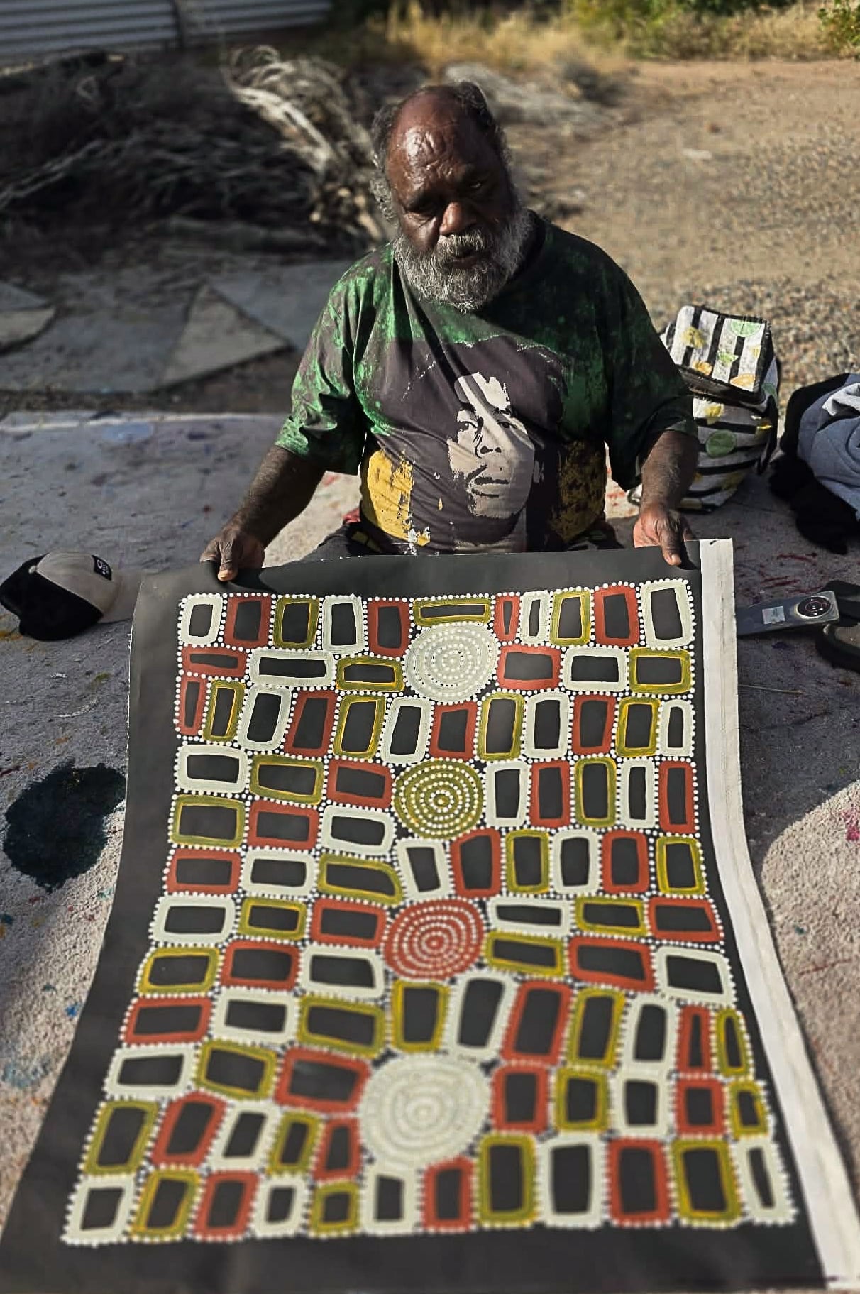 Walala Tjapaltjarri Aboriginal Art